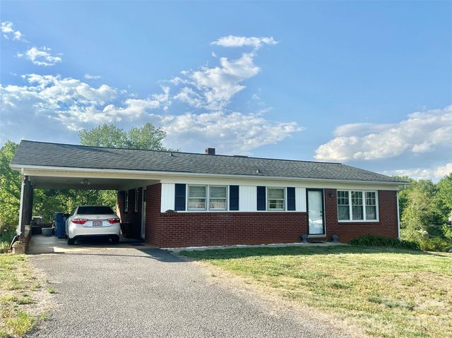 1577 Catawba Terrace, Lenoir, NC 28645