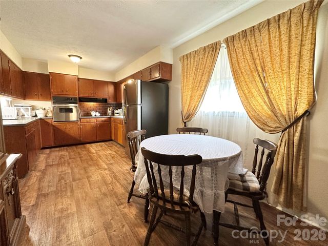 1577 Catawba Terrace, Lenoir, NC 28645