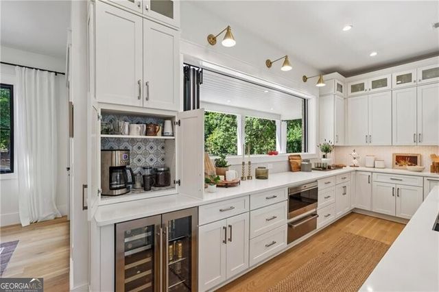 320 Eppington Drive NW, Atlanta, GA 30327