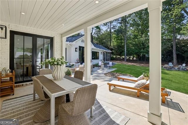 320 Eppington Drive NW, Atlanta, GA 30327