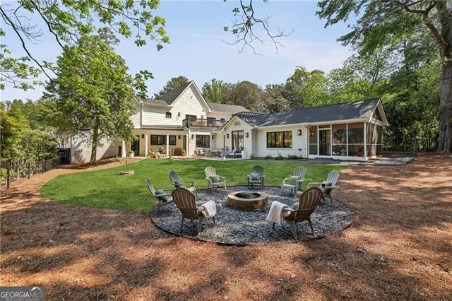 320 Eppington Drive NW, Atlanta, GA 30327