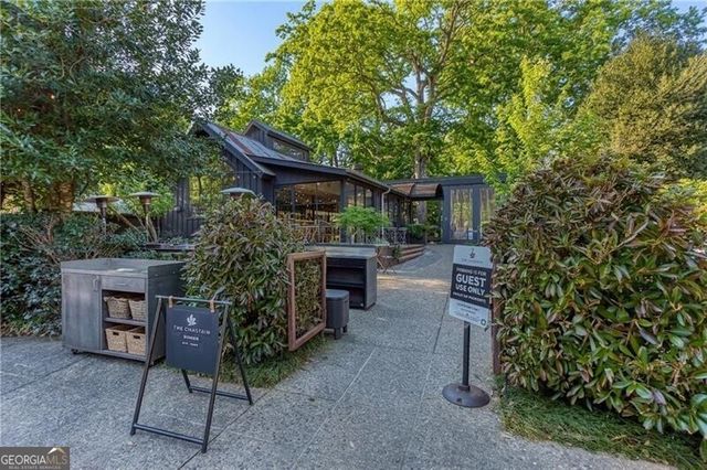 320 Eppington Drive NW, Atlanta, GA 30327