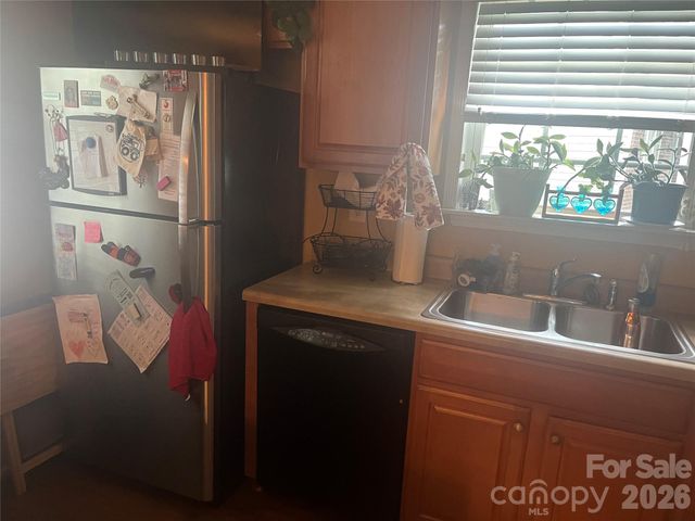 3024 Mayer House Court, Charlotte, NC 28214