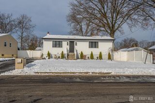 160 Grandview Avenue, Piscataway, NJ 08854