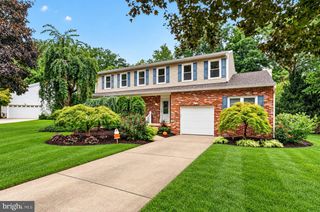 55 NEW COLONY DR, Hamilton, NJ 08619