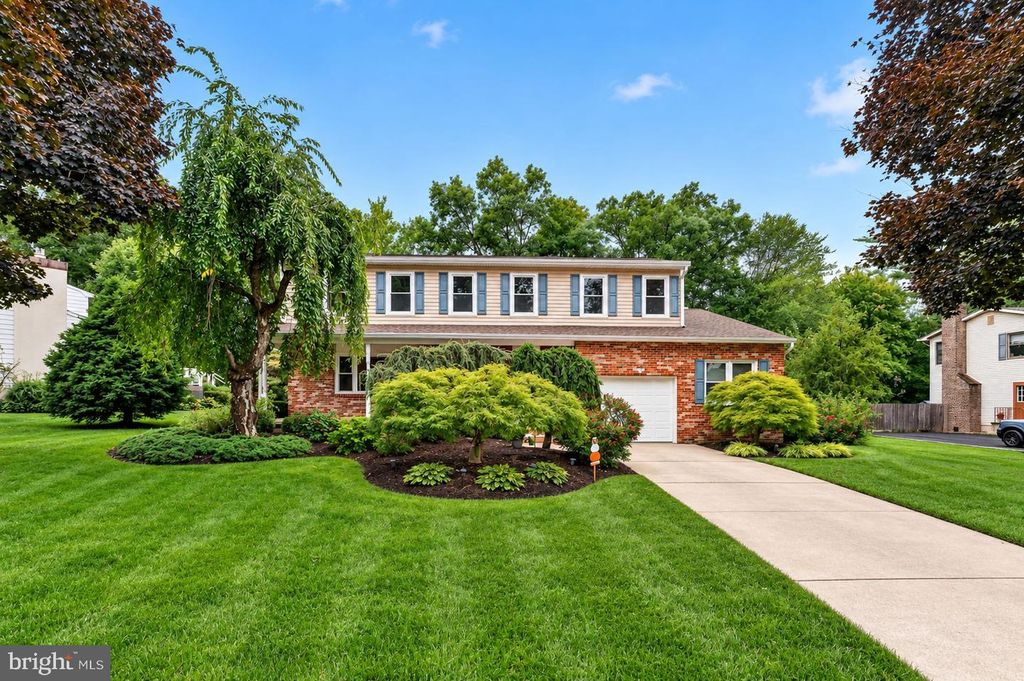 55 NEW COLONY DR, HAMILTON, NJ 08619 — photo 2