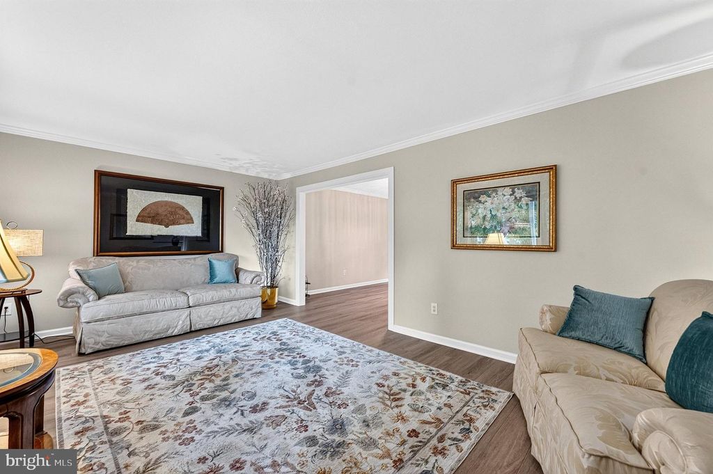 55 NEW COLONY DR, HAMILTON, NJ 08619 — photo 4