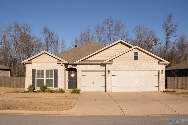 6525 Moon Crest Lane, Huntsville, AL 35806