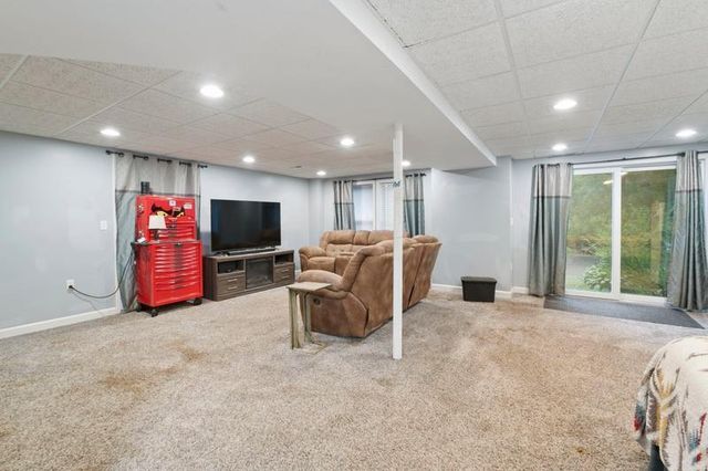 9045 Inver Grove Trail, Inver Grove Heights, MN 55076