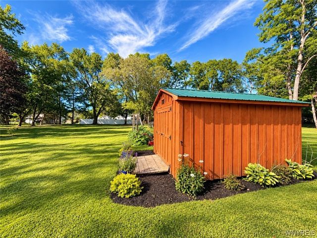 2514 Emery Road, Aurora, NY 14139