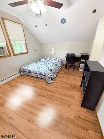 2 Pine St, Mount Olive Twp., NJ 07828