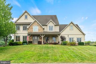 439 LORI ANN CT, Lebanon, PA 17042