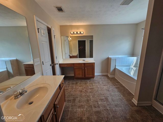 45 Manchester Lane, Jefferson, GA 30549