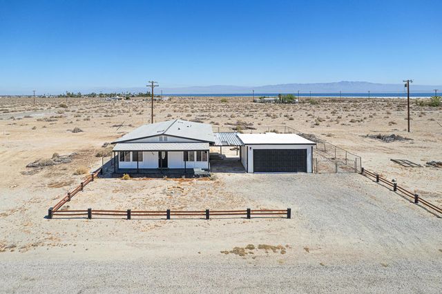 786 Molokai Avenue, Thermal, CA 92274