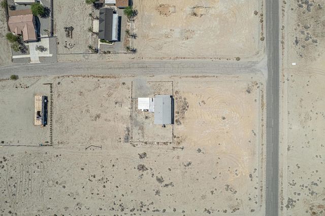 786 Molokai Avenue, Thermal, CA 92274