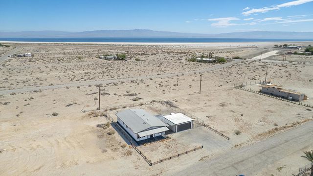 786 Molokai Avenue, Thermal, CA 92274