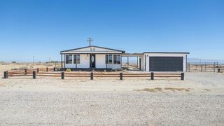 786 Molokai Avenue, Thermal, CA 92274