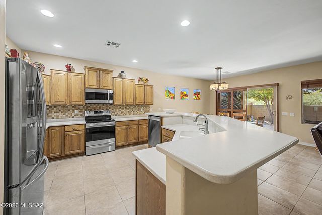 14115 S Via Del Farolito, Sahuarita, AZ 85629