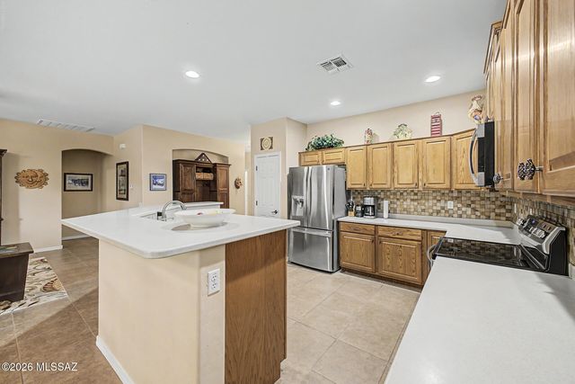 14115 S Via Del Farolito, Sahuarita, AZ 85629