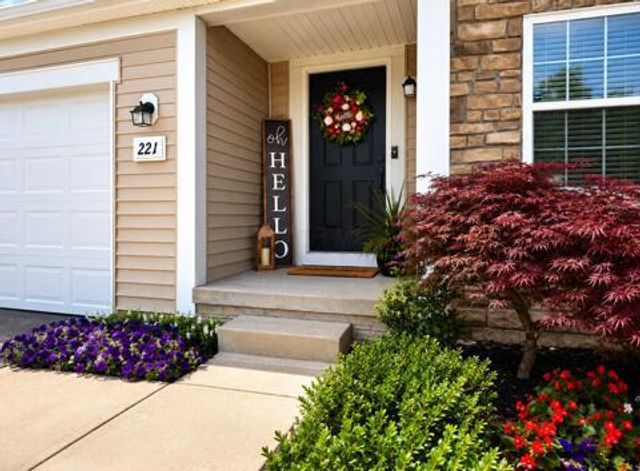 221 Dowler Drive, South Bloomfield, OH 43103