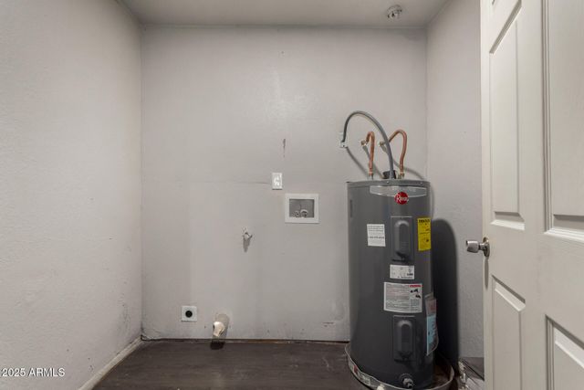 4228 S 19TH Place, Phoenix, AZ 85040