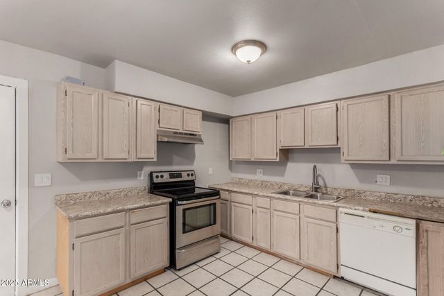 4228 S 19TH Place, Phoenix, AZ 85040