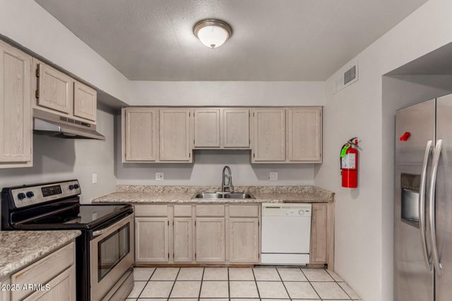 4228 S 19TH Place, Phoenix, AZ 85040