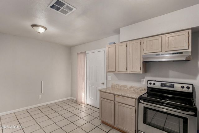4228 S 19TH Place, Phoenix, AZ 85040