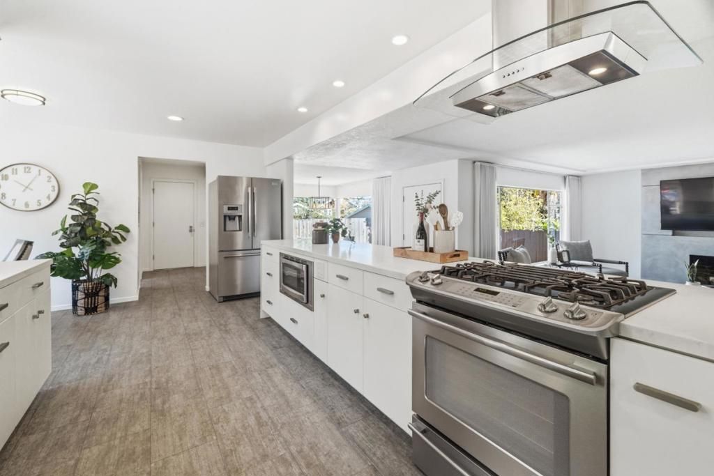 Image 5 of property listing at 304 Prospect, Santa Cruz, CA 95065
