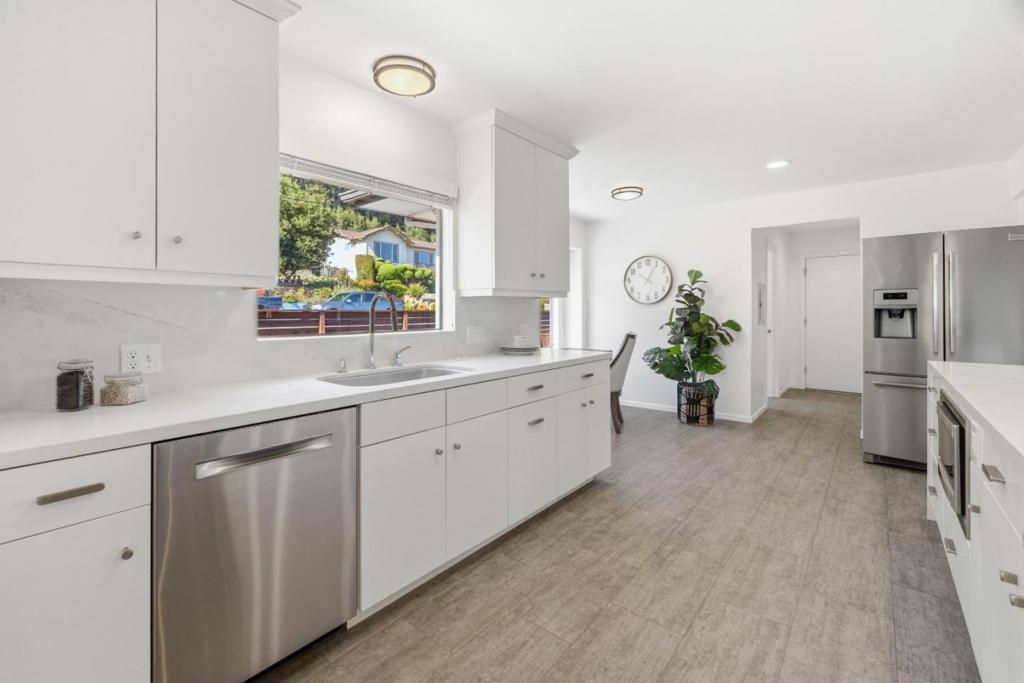 Image 6 of property listing at 304 Prospect, Santa Cruz, CA 95065