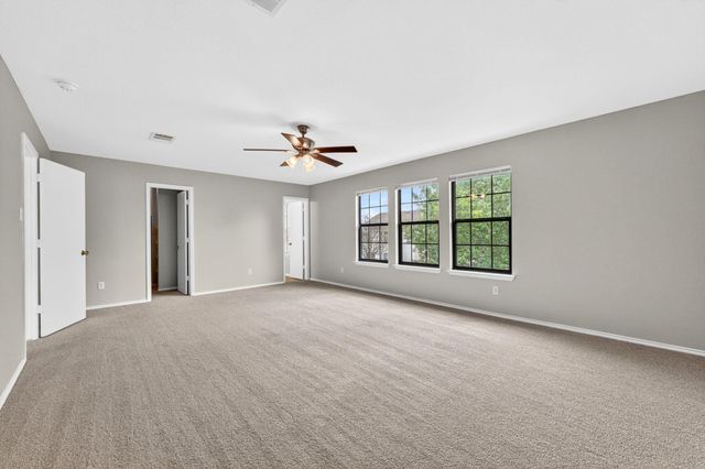 204 Lauren LOOP, Leander, TX 78641