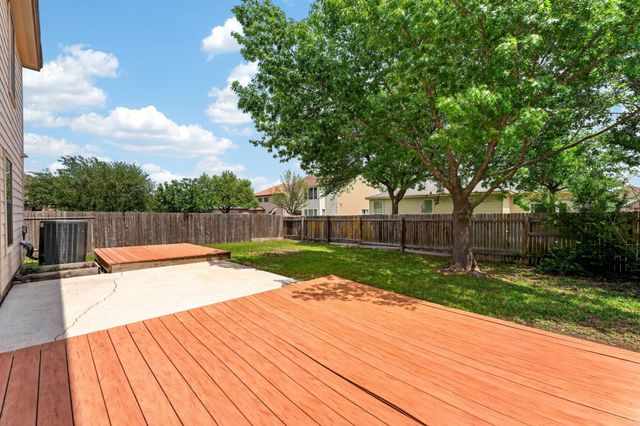 204 Lauren LOOP, Leander, TX 78641
