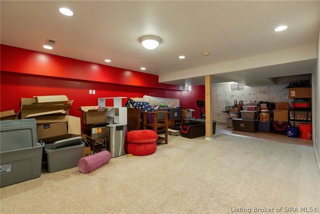2415 Lakewood Boulevard, Jeffersonville, IN 47130