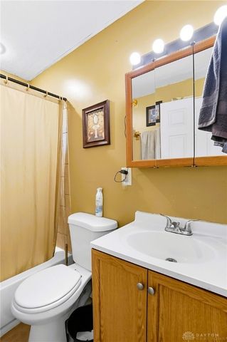 5926 Chambersburg Road, Dayton, OH 45424