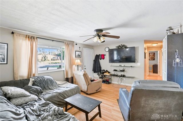 5926 Chambersburg Road, Dayton, OH 45424