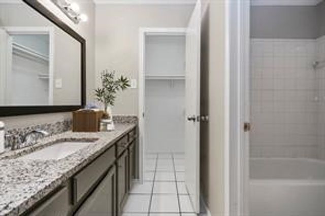 2740 Countryside Lane, Fort Worth, TX 76133