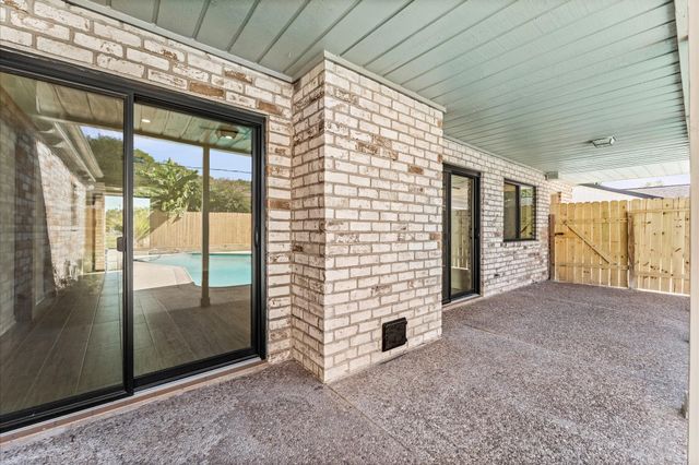 5634 Jason Street, Houston, TX 77096