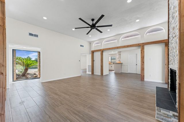 5634 Jason Street, Houston, TX 77096