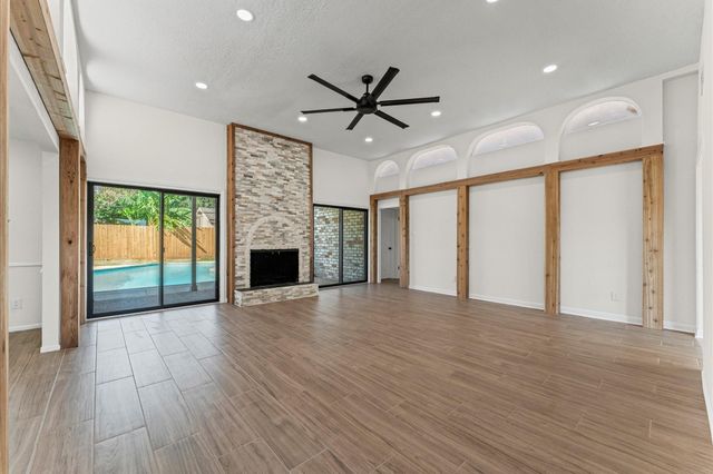 5634 Jason Street, Houston, TX 77096