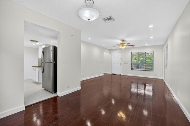 15578 87th St N, Loxahatchee, FL 33470