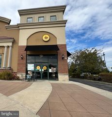 120 CENTER RD #101, Swedesboro, NJ 08085