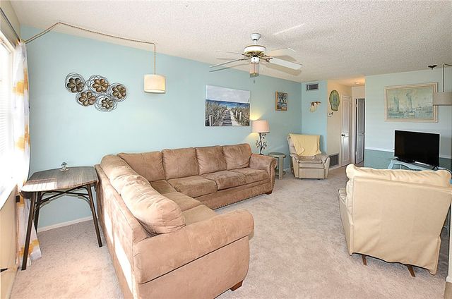 56 Woodland Drive 205, Vero Beach, FL 32962