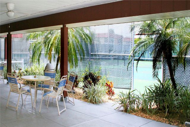 56 Woodland Drive 205, Vero Beach, FL 32962