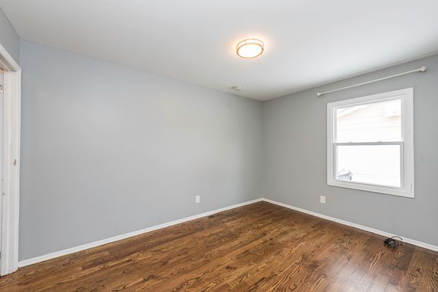 19451 W Hoag Court, Mundelein, IL 60060