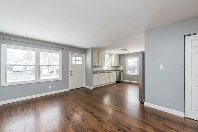 19451 W Hoag Court, Mundelein, IL 60060