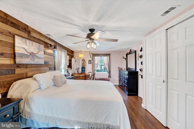 6 CULPEPPER RD, Shrewsbury, PA 17361