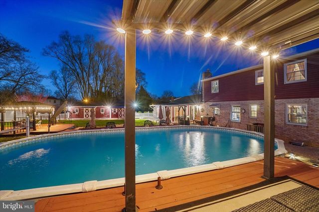 6 CULPEPPER RD, Shrewsbury, PA 17361