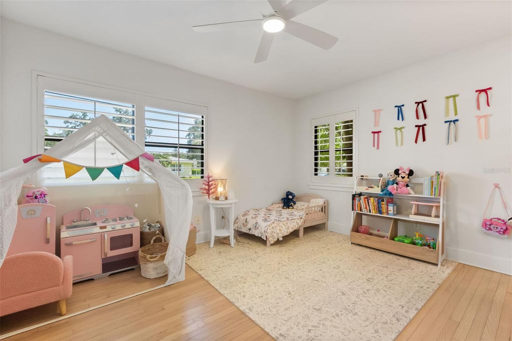 Image 30 of property listing at 934 BOARDMAN STREET, Orlando, FL 32804