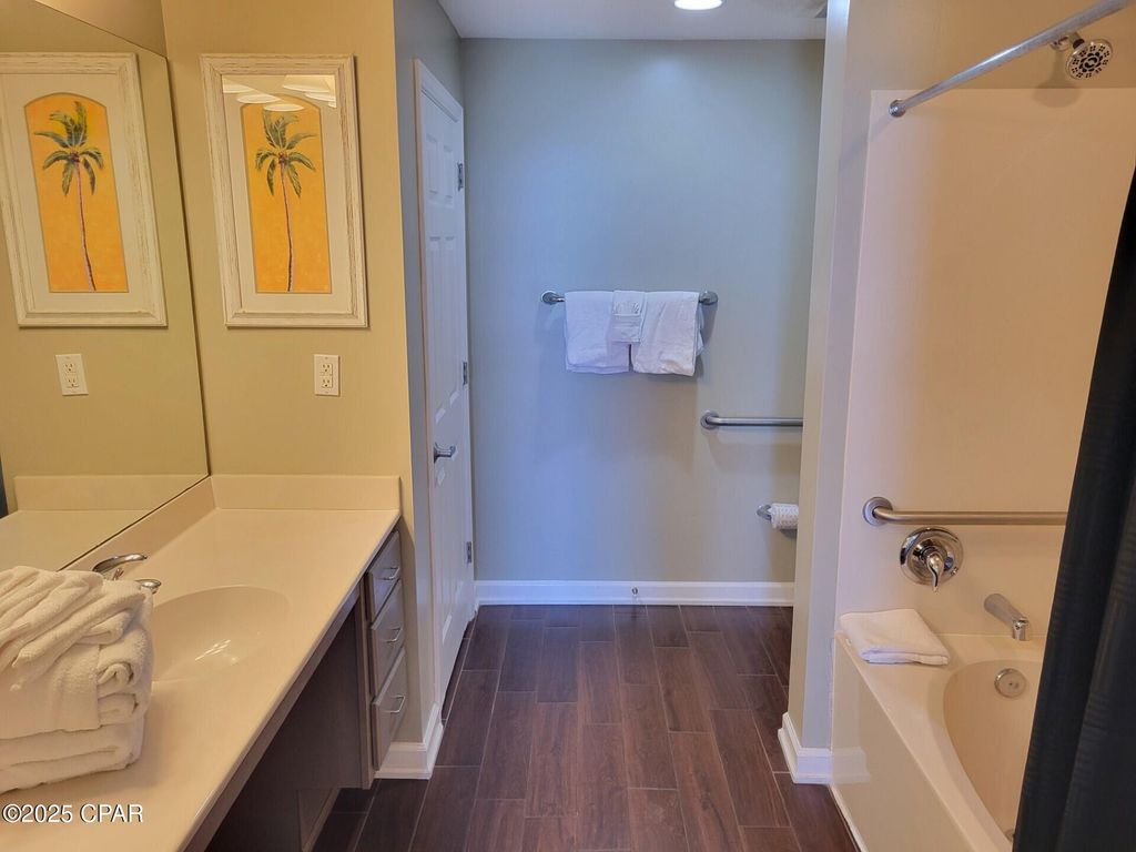 Image 8 of property listing at 12011 Front Beach Road 405B, Panama City Beach, FL 32407