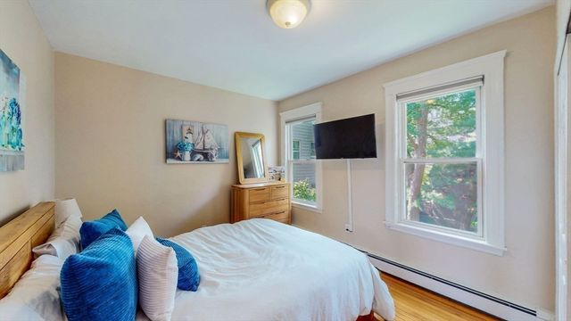 33 Main St 2, Somerville, MA 02145
